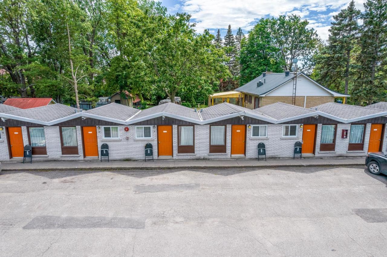 Motel Rideau Brossard Extérieur photo